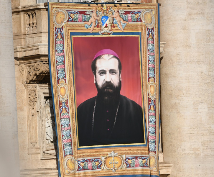 Actualités Orientales : pape en Turquie et au Liban - saint Maloyan