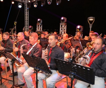 Armen Aharonyan and State Jazz Orchestra of Artsakh
