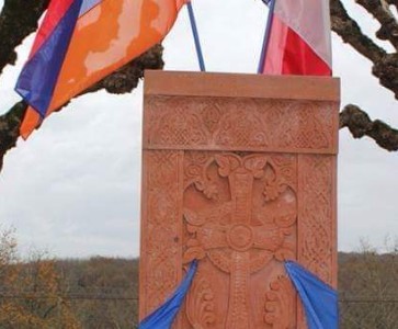 Commémoration du Génocide des Arméniens à Lusignan