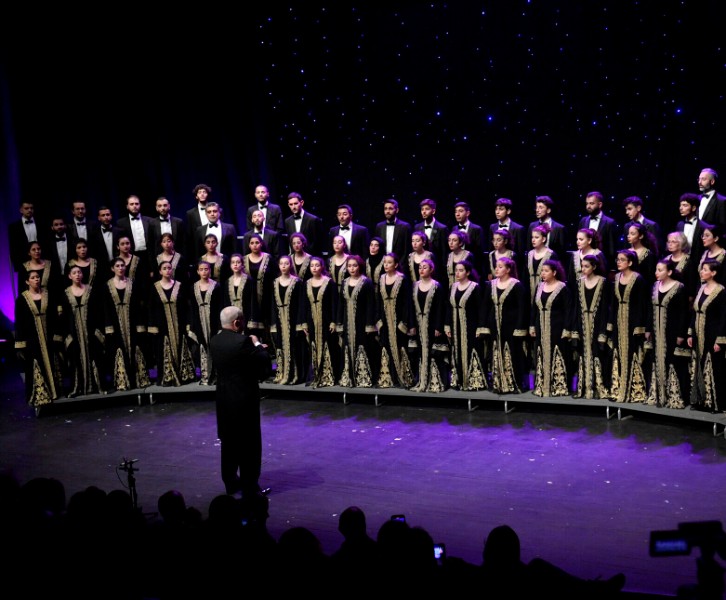 Fayha National Choir with Maestro Barkev Taslakian