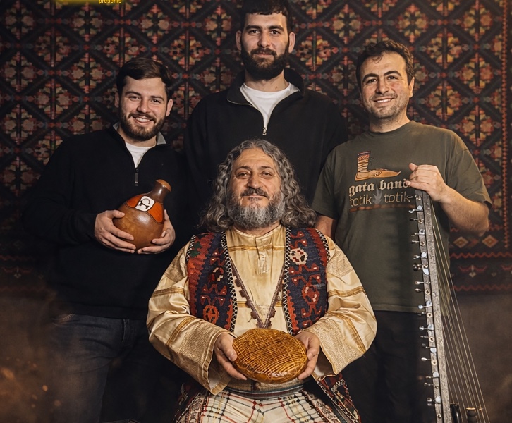 Gata Band Live in Concert