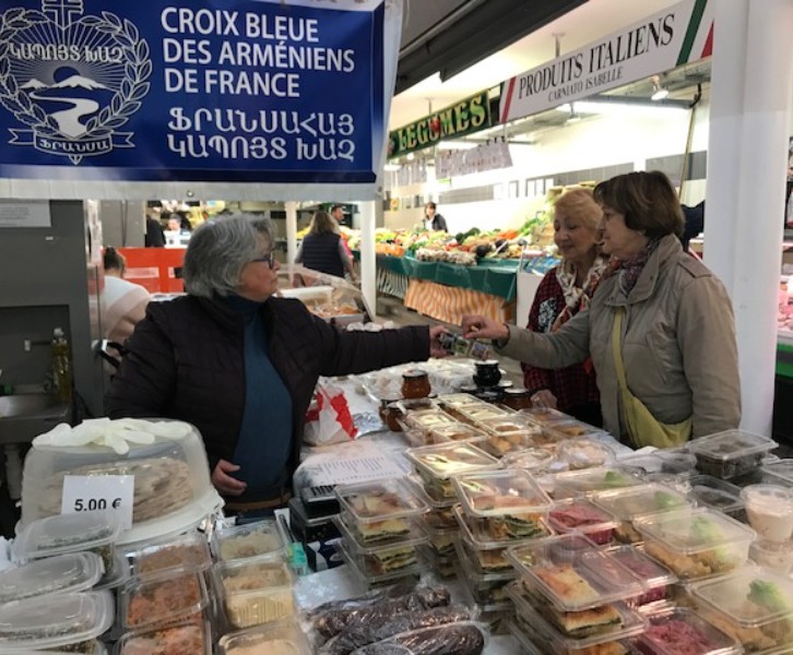 MARCHE SOLIDAIRE AU PROFIT DES REFUGIES D'ARMENIE