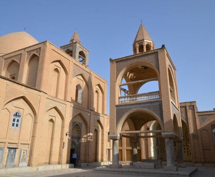 « Trois monastères arméniens en Iran »