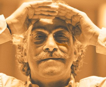 Vicken Tarpinian fête ses 40 ans de chansons